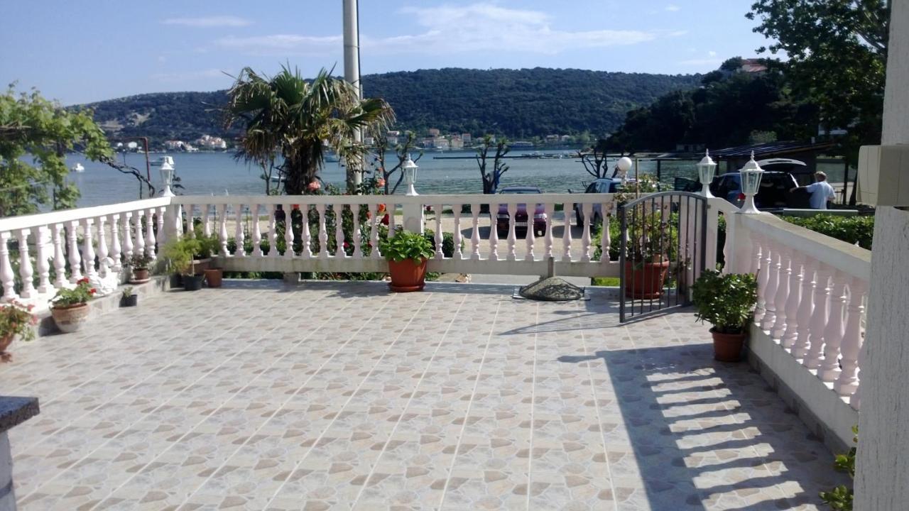 Sandra Rab Town Bagian luar foto